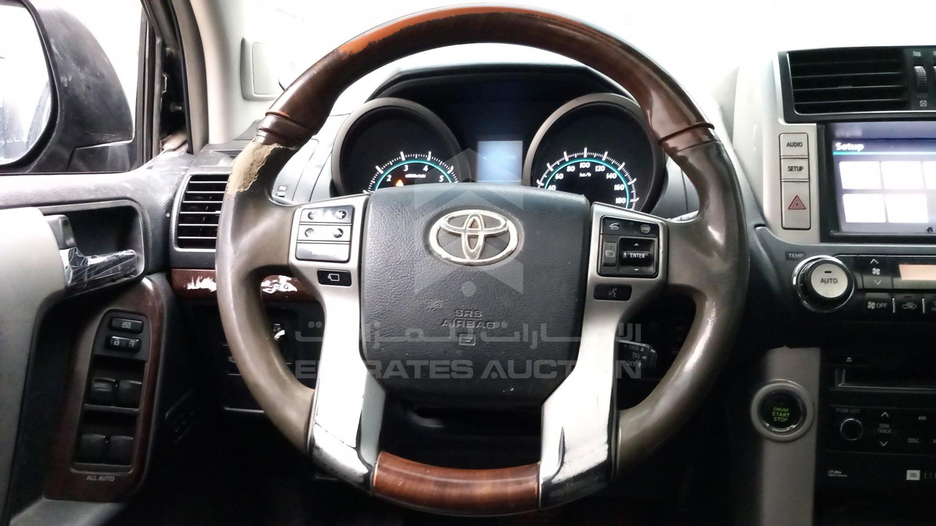 2011 TOYOTA LAND CRUISER PRADO VIN: JTEBU3FJ8BK028260