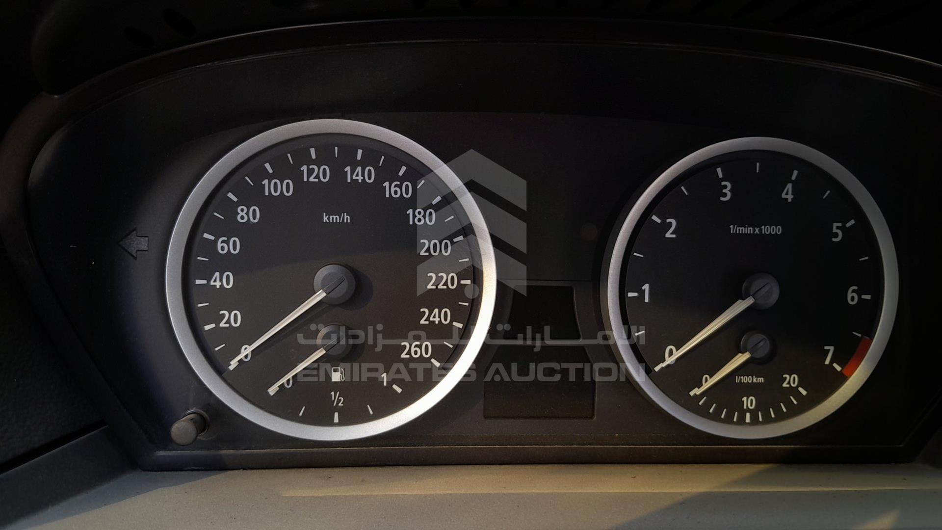 0 BMW 530I VIN: WBANA71015B608841
