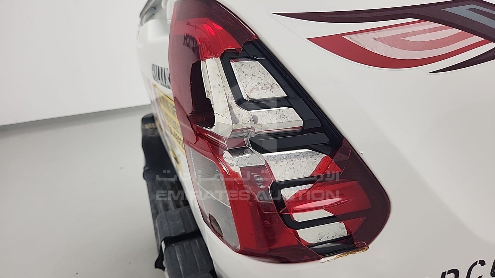 2023 TOYOTA HILUX VIN: MR0DB9CD1P5004085