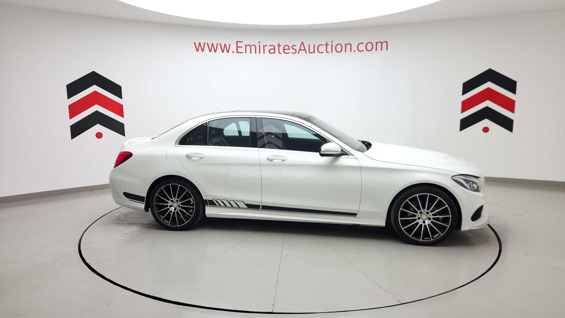 2015 MERCEDES C 200 VIN: WDDWF4CB9FR032422