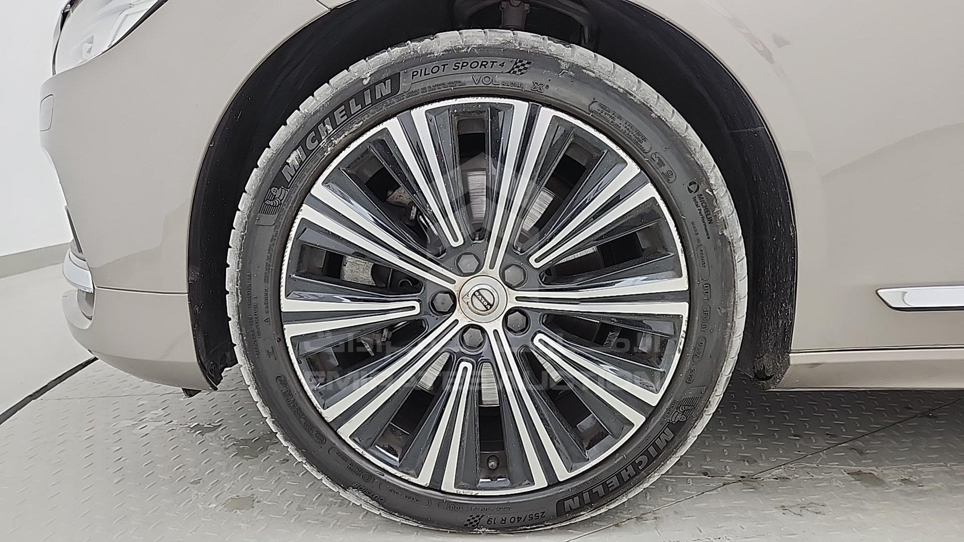 2021 VOLVO S 90 VIN: LVYA2APS3MP097857
