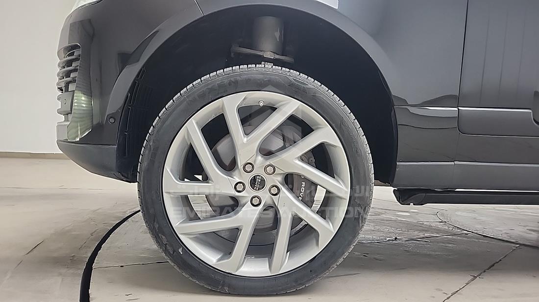 2020 Range Rover — Front Left Tyre — Photo 38