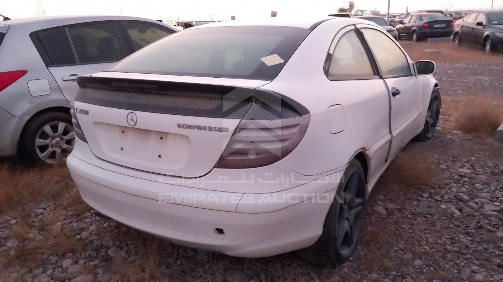 2002 MERCEDES C 200 VIN: WDB2037451A361675