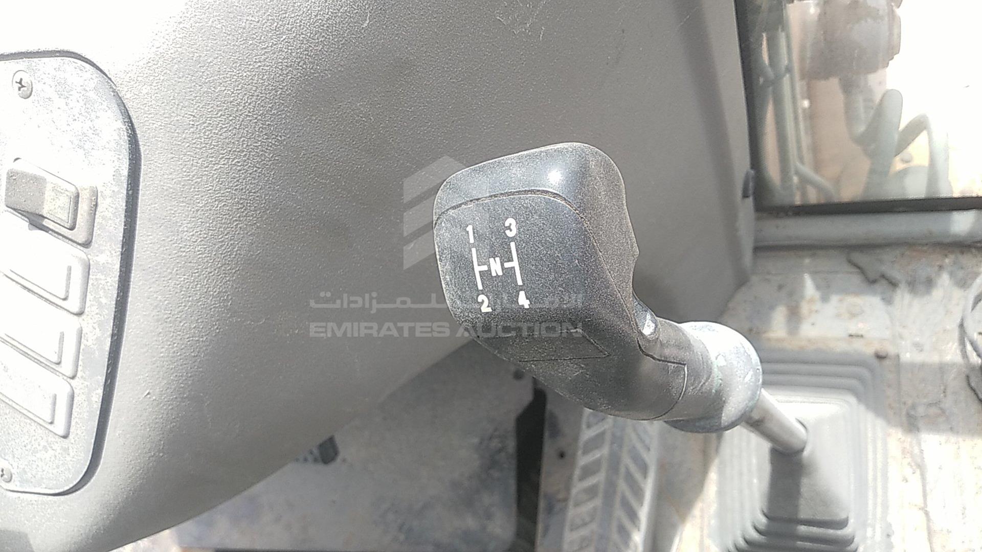2013 CASE 580 T VIN: FNH0580TNCHH04147