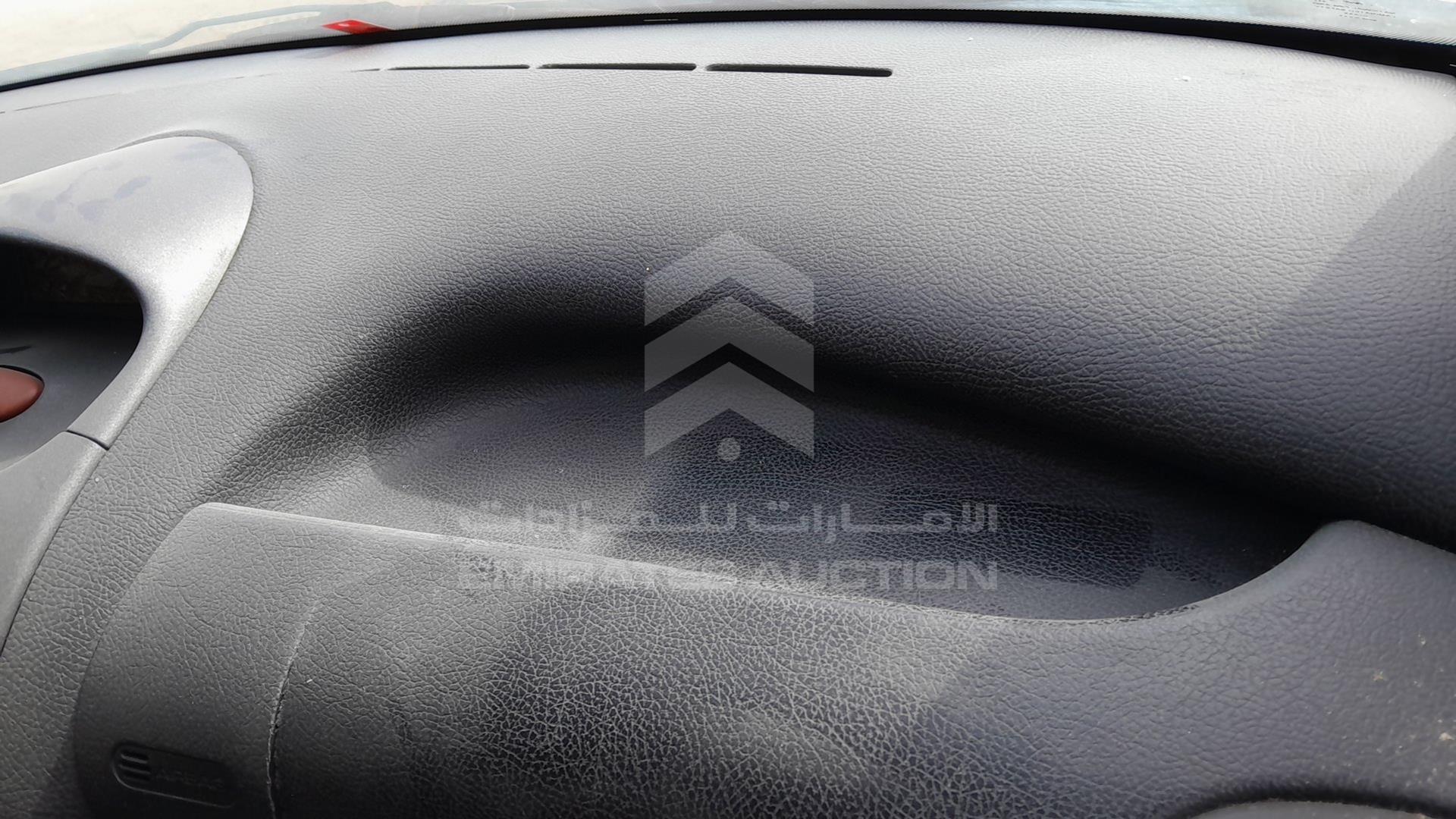 2004 PEUGEOT 206 VIN: VF32DNFUR4Y060381