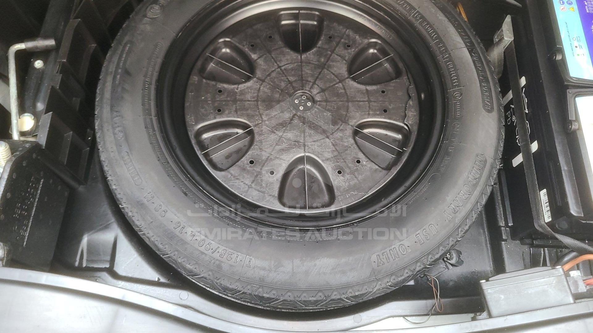2004 MERCEDES E 320 VIN: WDB2110651A477825