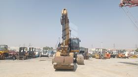 2020 CAT 340D2L — Full Front View — Photo 1 — Thumbnail