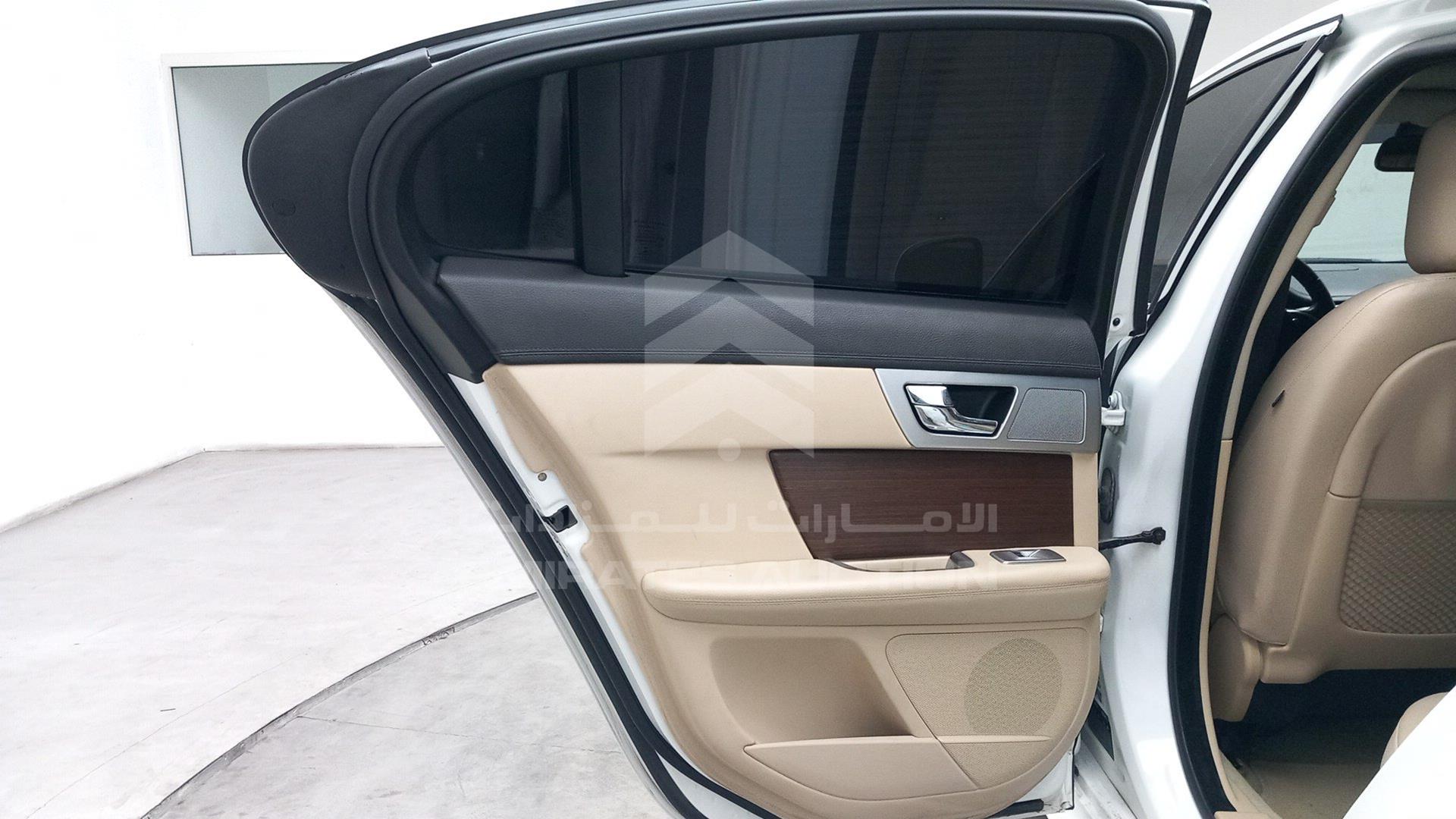 2015 JAGUAR XF VIN: SAJAA05AXF8U48907