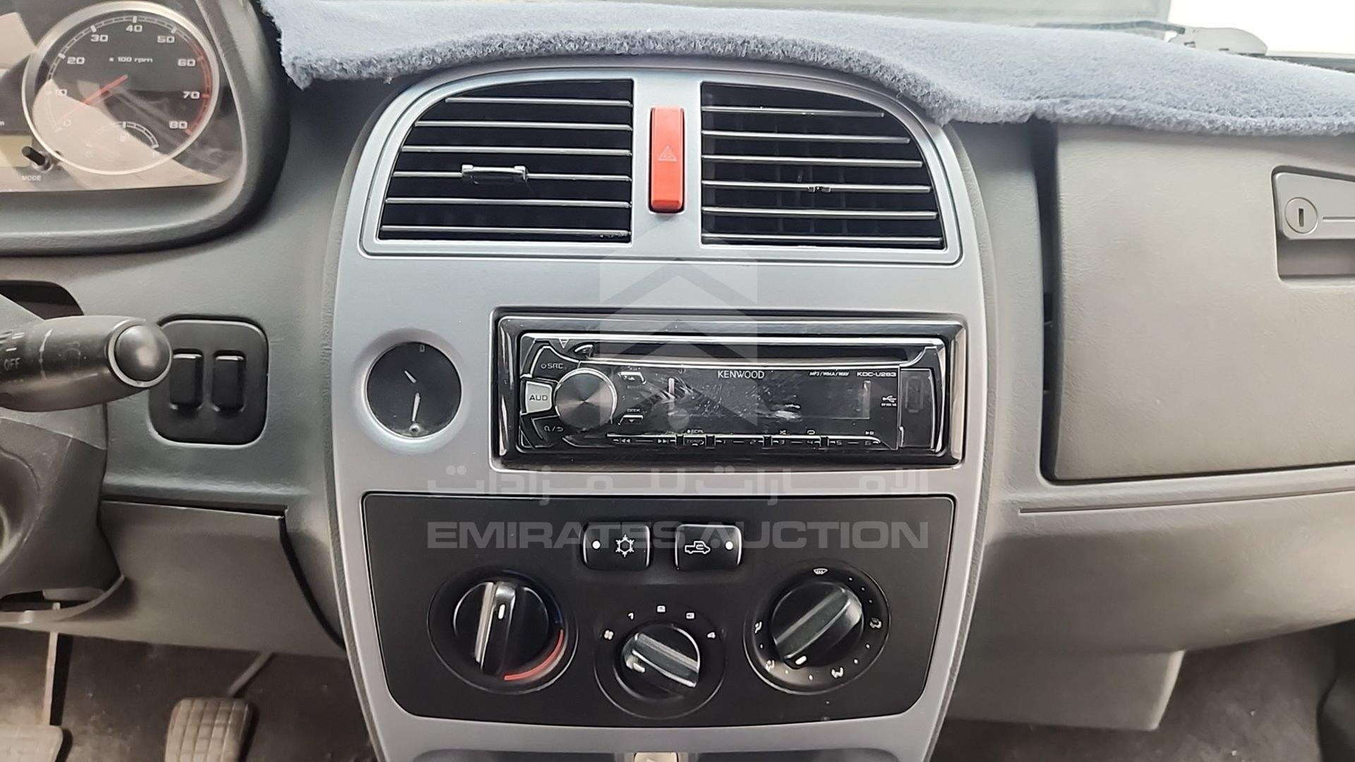 2016 TATA XENON VIN: MAT464753GSL00253