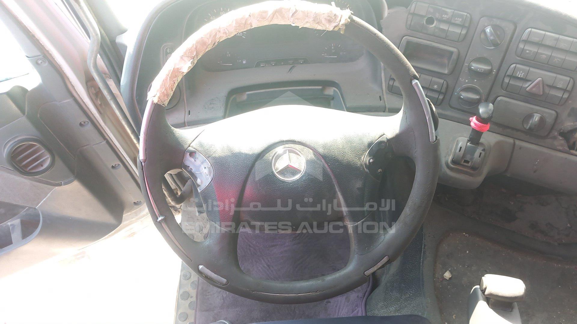 2007 MERCEDES ACTROS VIN: WDAKHCAAX7L164121