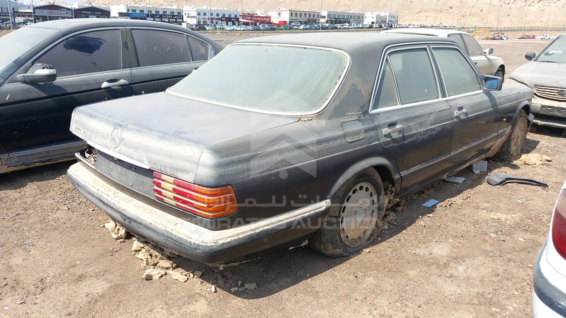 1990 MERCEDES --- VIN: WDB12603618545466