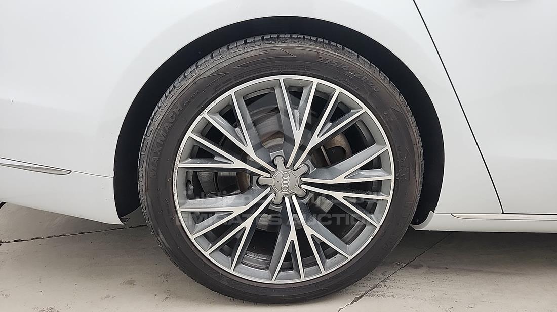 2015 Audi A8 — Rear Right Tyre — Photo 36