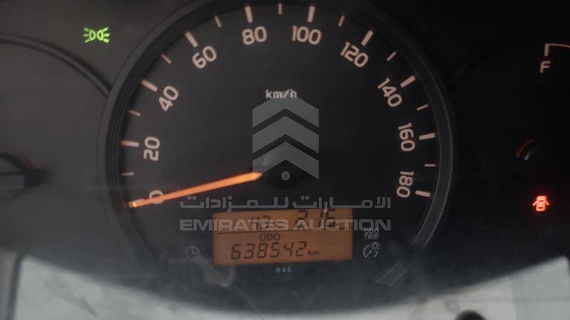 JTFHX02P0G0106555 Auction: EmiratesAuction Lot: 406209 JTFHX02P0G0106555 Toyota Hiace 2016 WHITE Photo 14