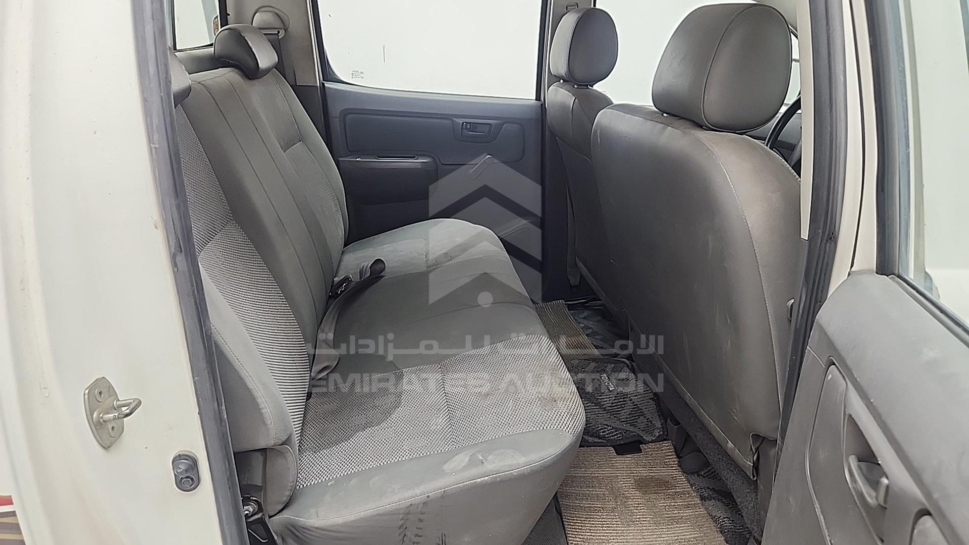 2015 TOYOTA HILUX VIN: MR0EW12G6F3032433