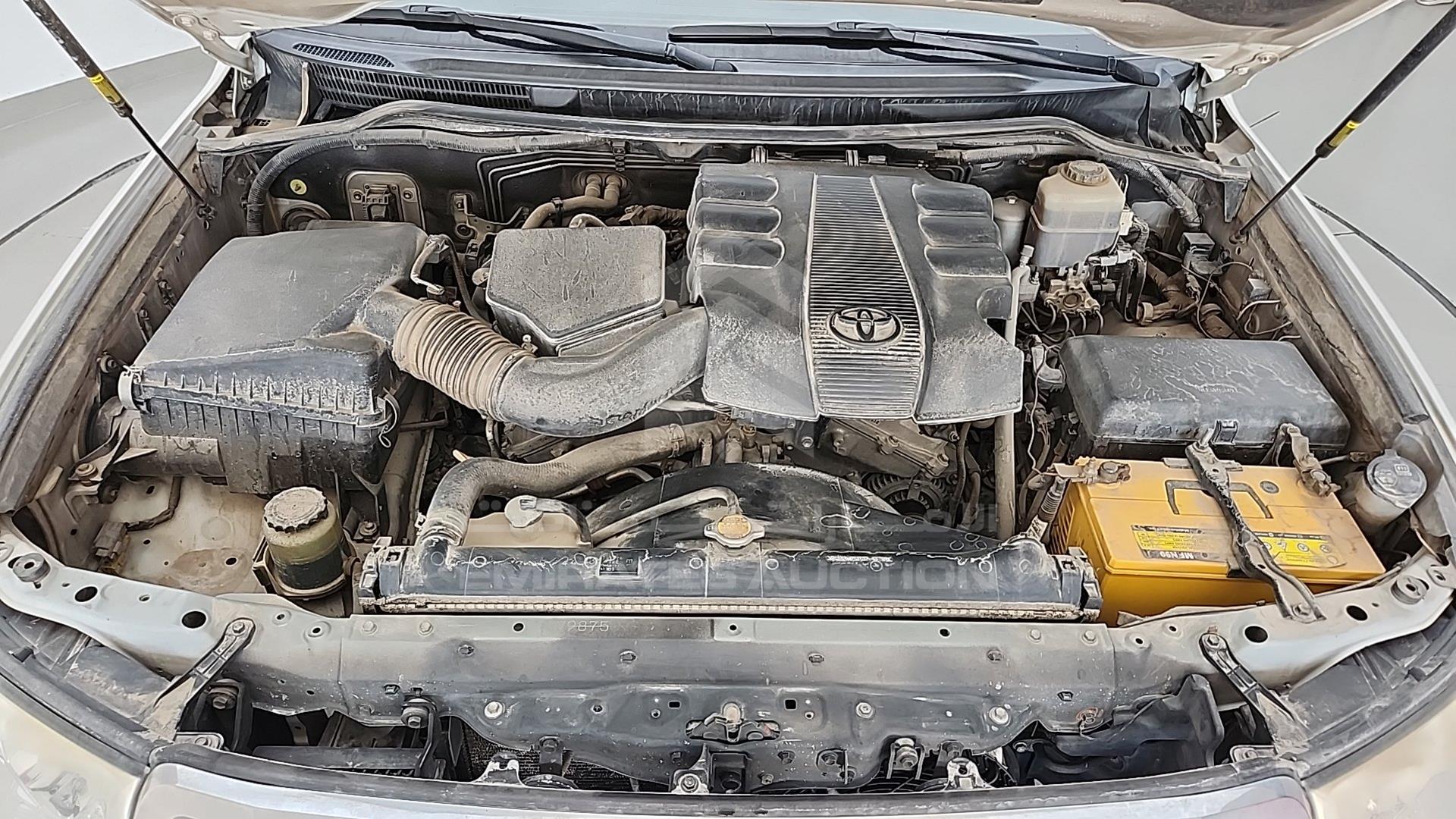 2015 TOYOTA LAND CRUISER VIN: JTMHU09JXF5098016
