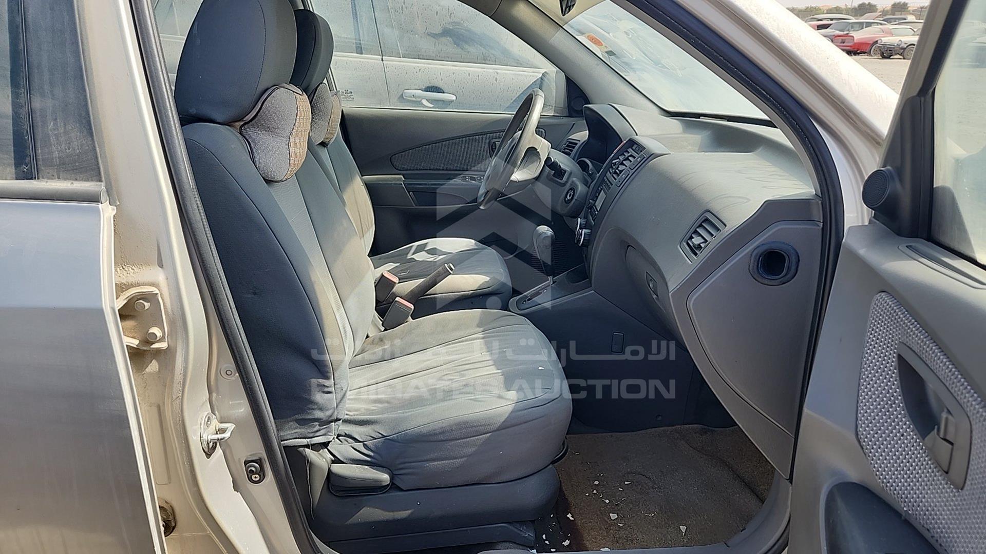 2008 HYUNDAI TUCSON VIN: KMHJM81B88U874779