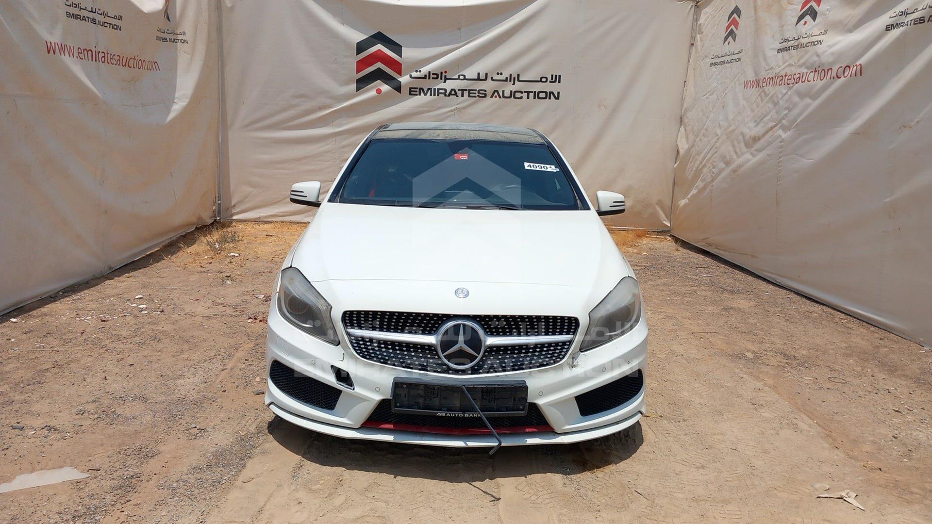 2014 MERCEDES A 250 VIN: WDDBF4EB4EJ245917