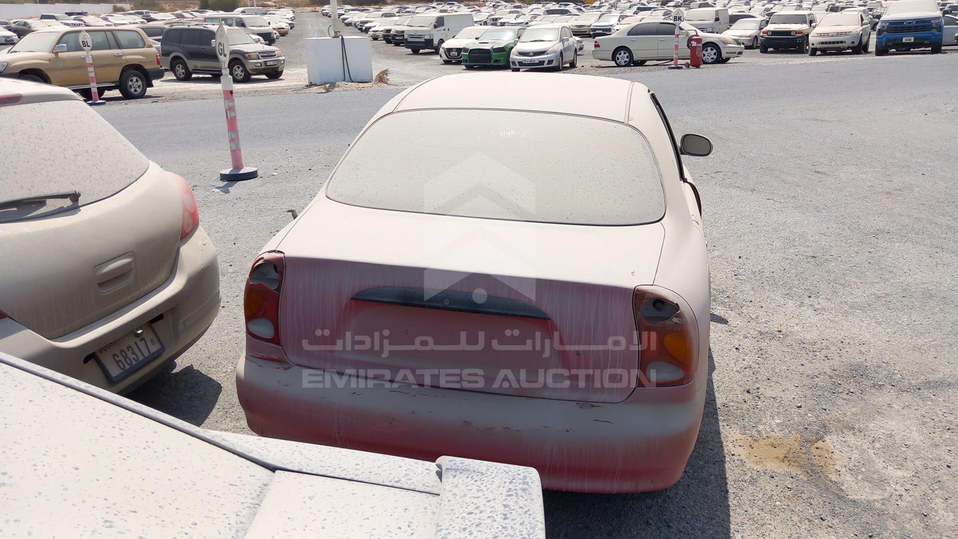 2001 DAEWOO LANOS VIN: KLATA69YE1B667403