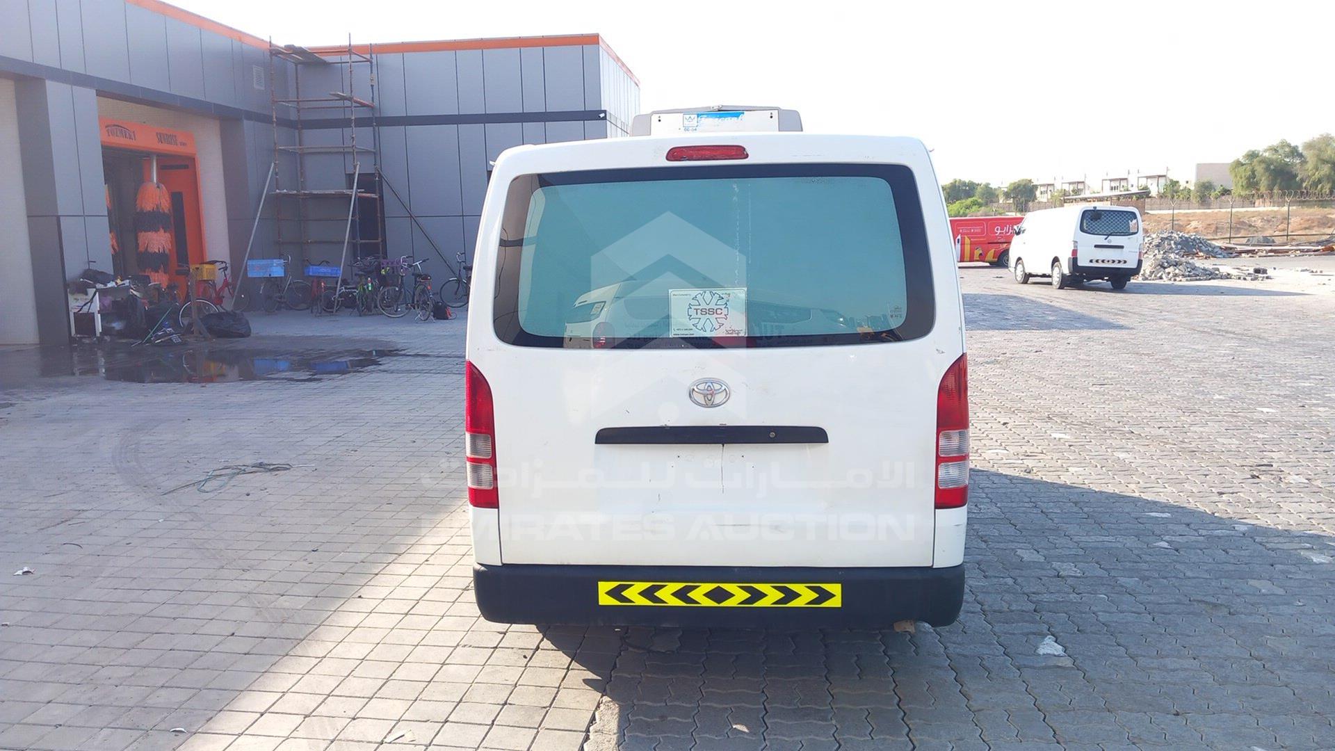 2015 TOYOTA HIACE VIN: JTFHX02P6F0095463
