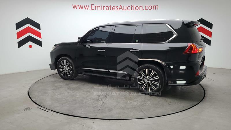 JTJHY00W1L4326058 Auction: EmiratesAuction Lot: 409451 JTJHY00W1L4326058 Lexus LX 570 2020 WHITE Photo 61