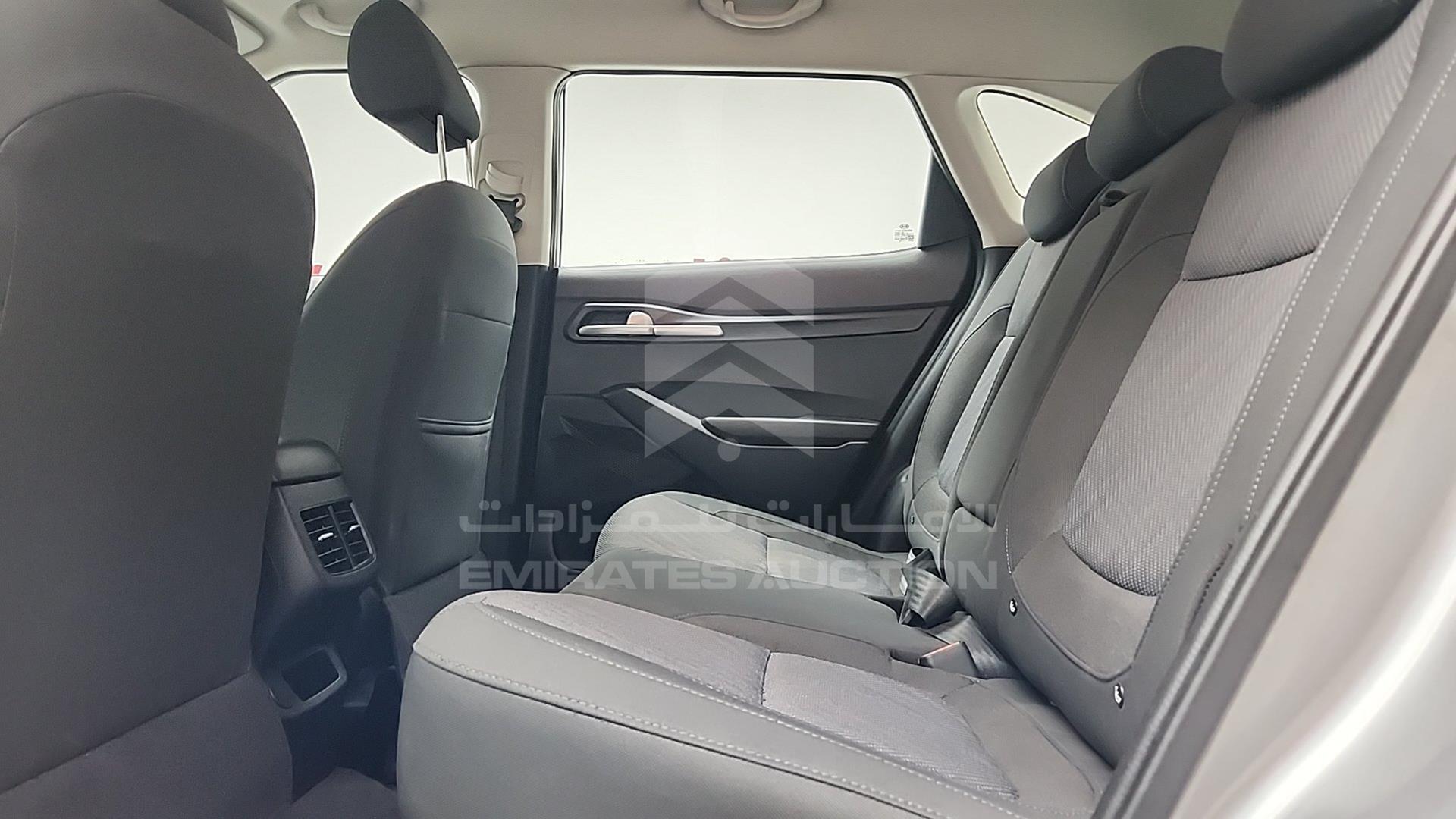 2020 KIA SELTOS VIN: MZBEP814XLN113827