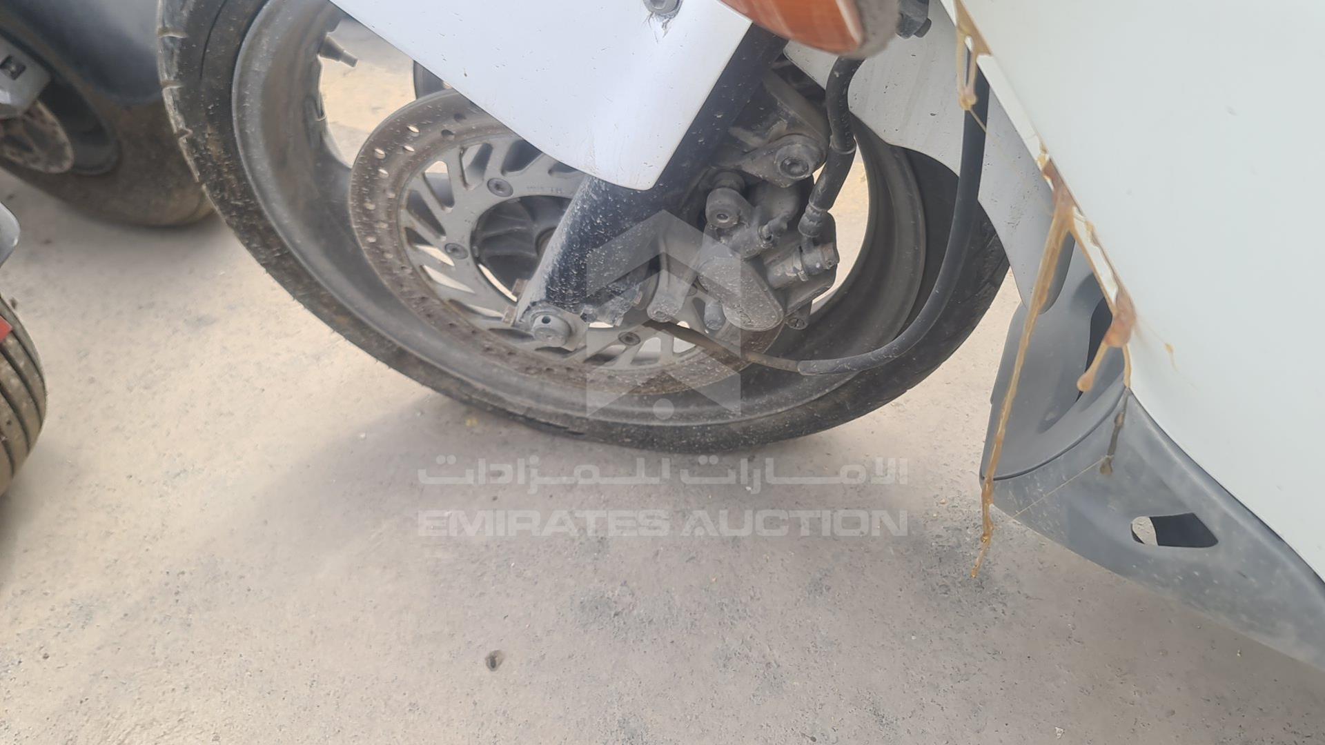 2003 HONDA MOTORBIKE VIN: JH2SC26C8YM100579