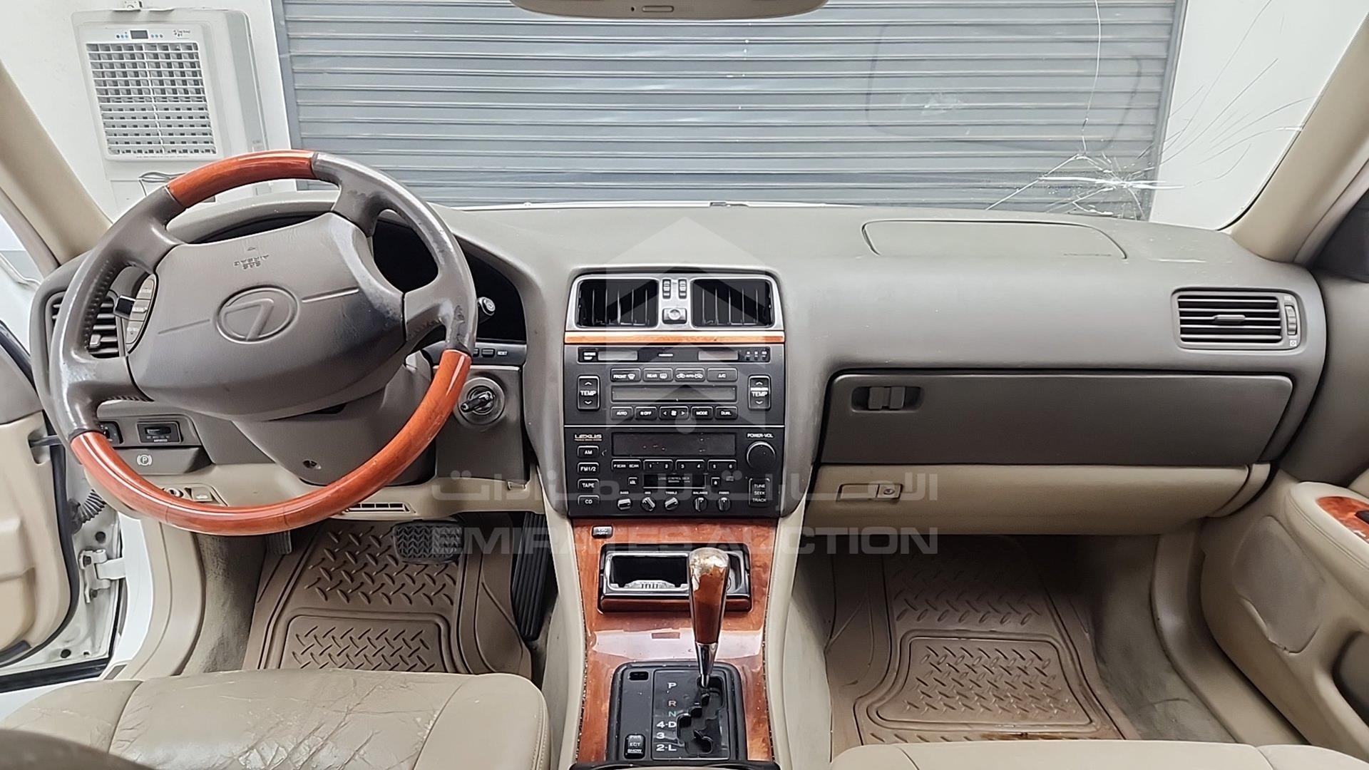 1997 LEXUS LS400 VIN: JT8BH28FXW0107960