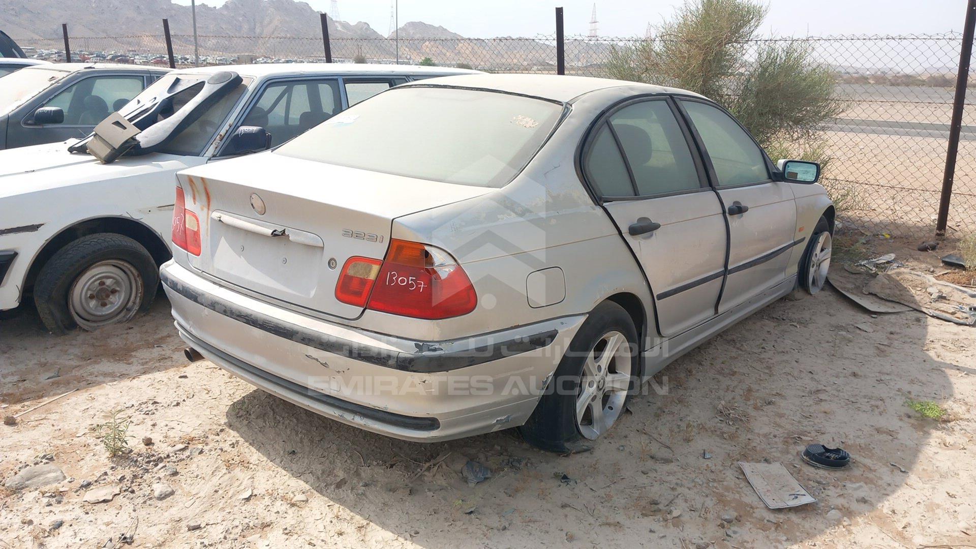 0 BMW 323 I VIN: WBAAL3100XEF96820
