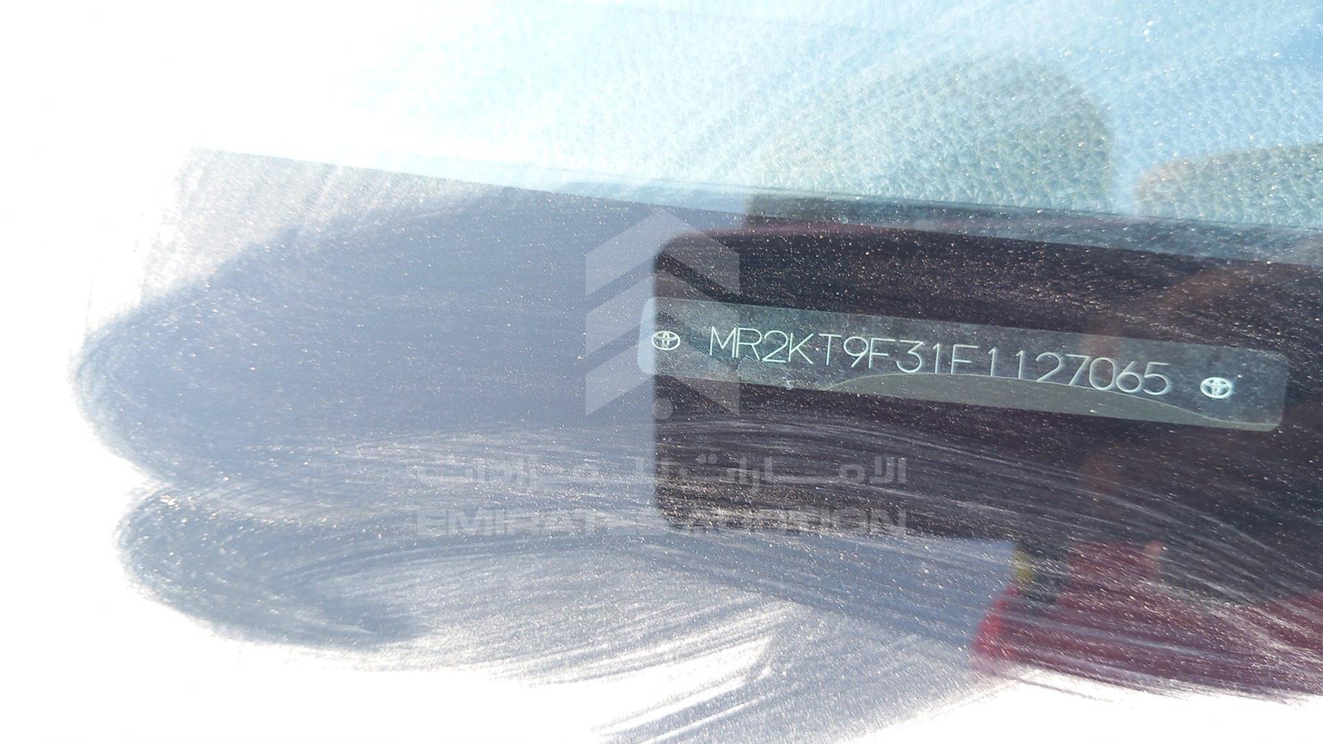 2015 TOYOTA YARIS VIN: MR2KT9F31F1127065