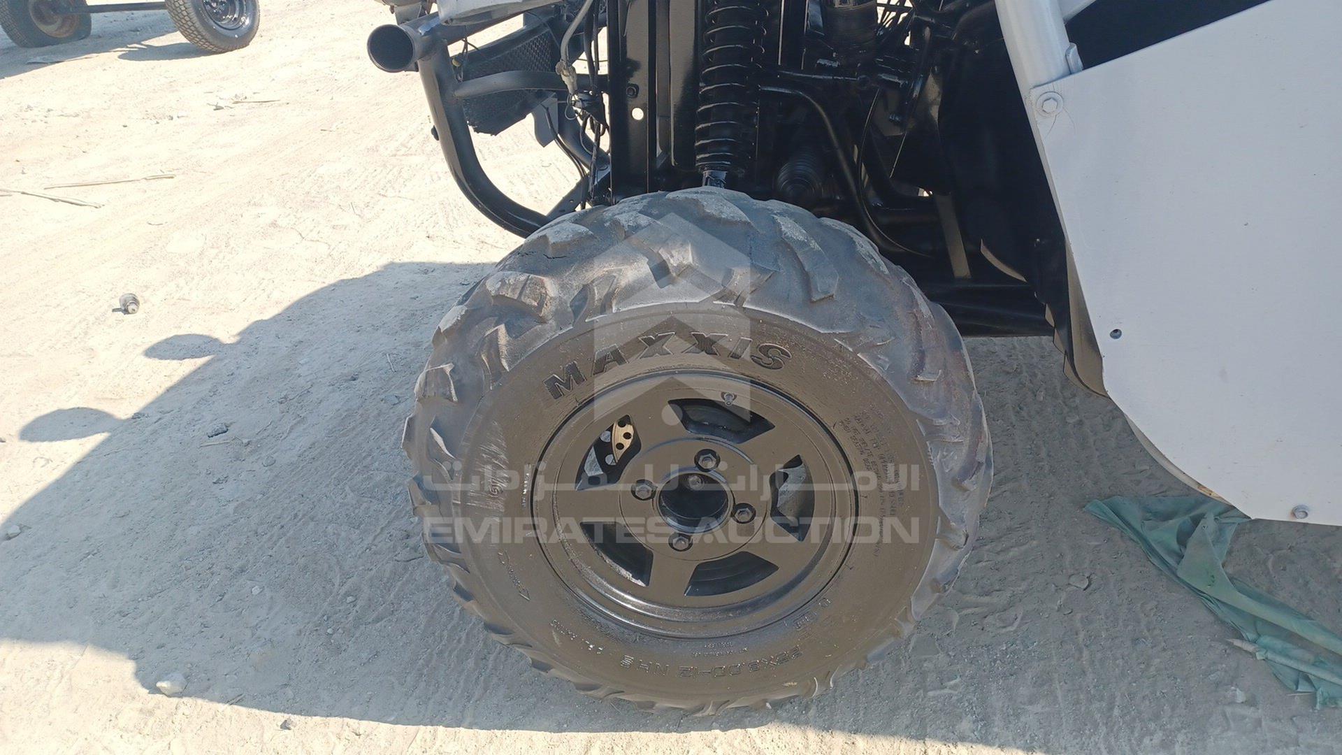 0 YAMAHA RHINO VIN: 5Y4AM04Y15A011087
