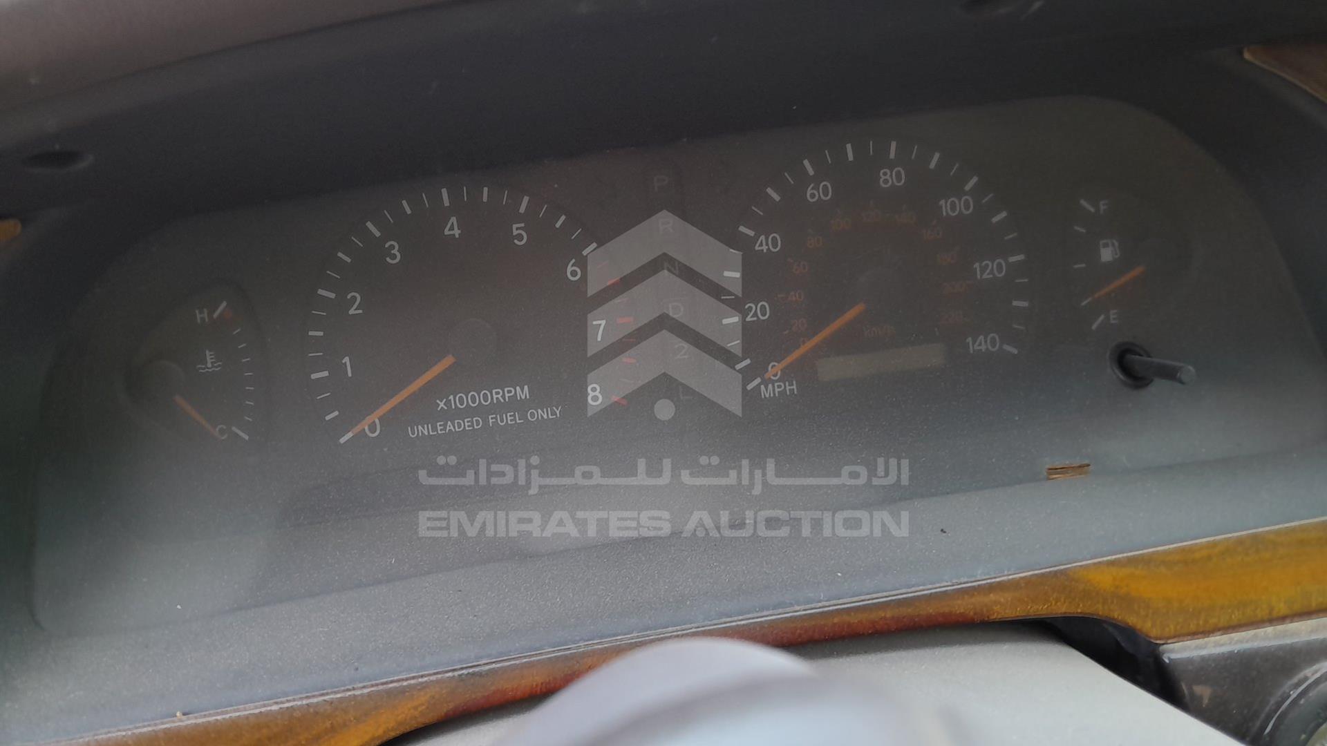 1998 TOYOTA AVALON VIN: 4T1BF18B6WU221800