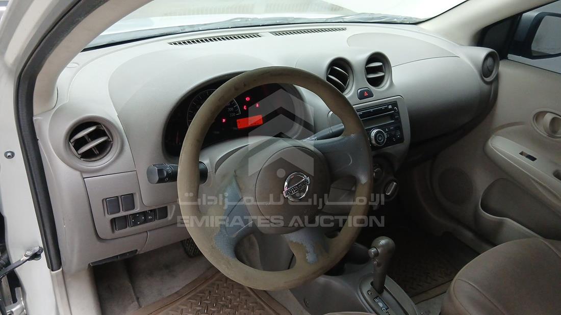 نيسان صني 2013 — زاوية واجهة السائق الأمامية اليسرى — صورة 15