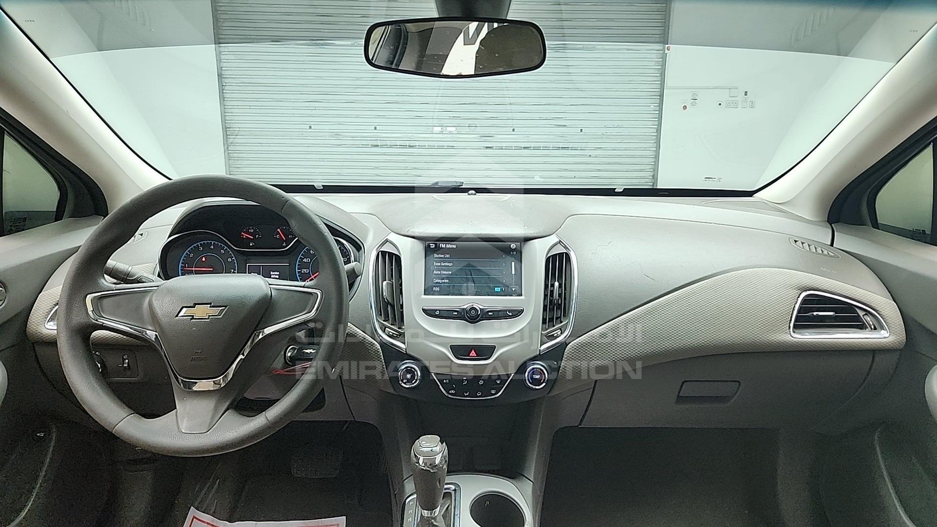 2017 CHEVROLET CRUZE VIN: 1G1BC5SM6H7107949