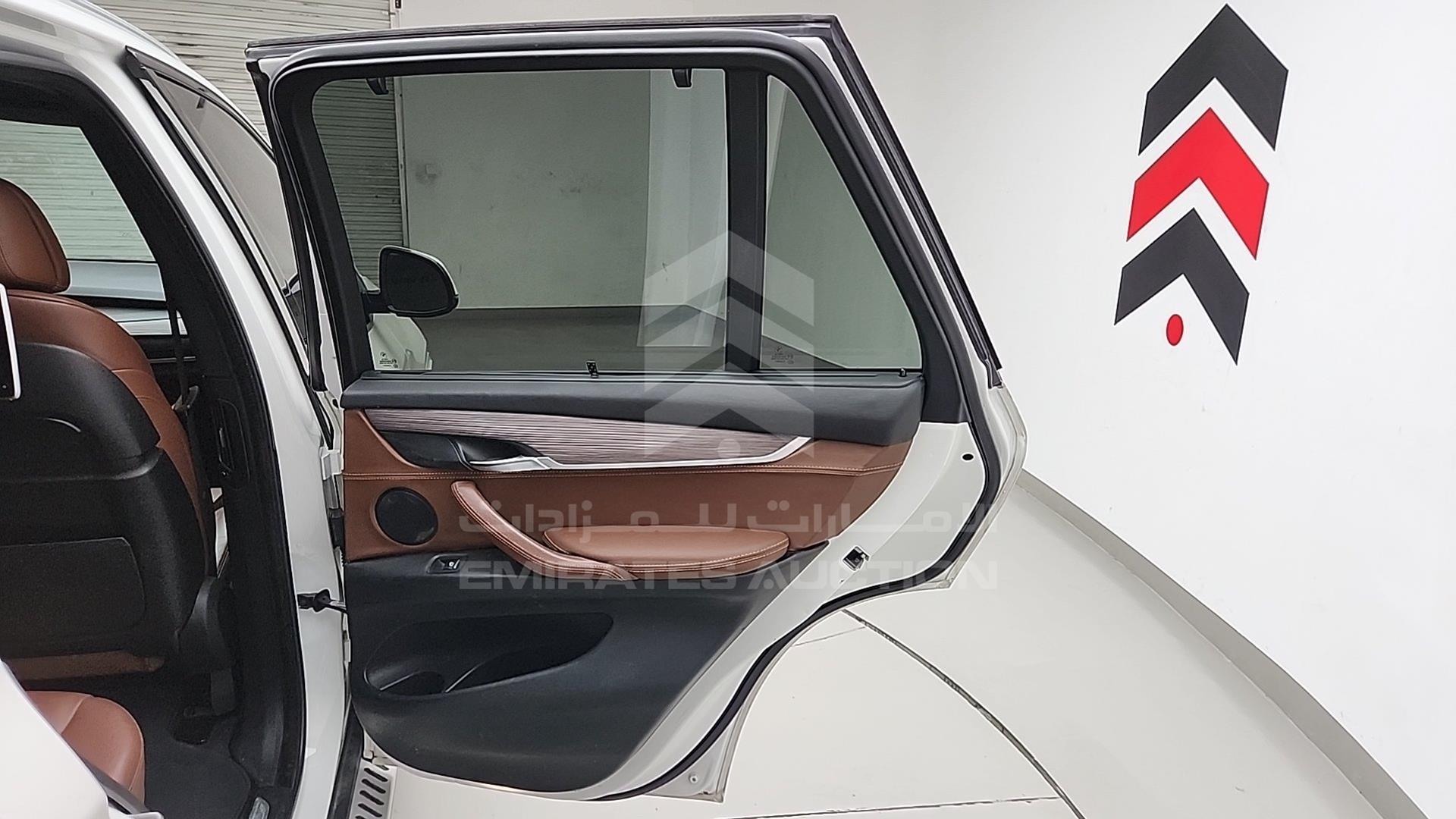 2014 BMW X5 VIN: WBAKR6101E0G97346