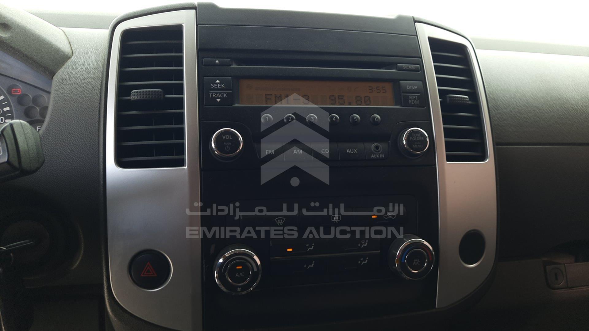 2014 NISSAN XTERRA VIN: 5N1AN0N67EN801341
