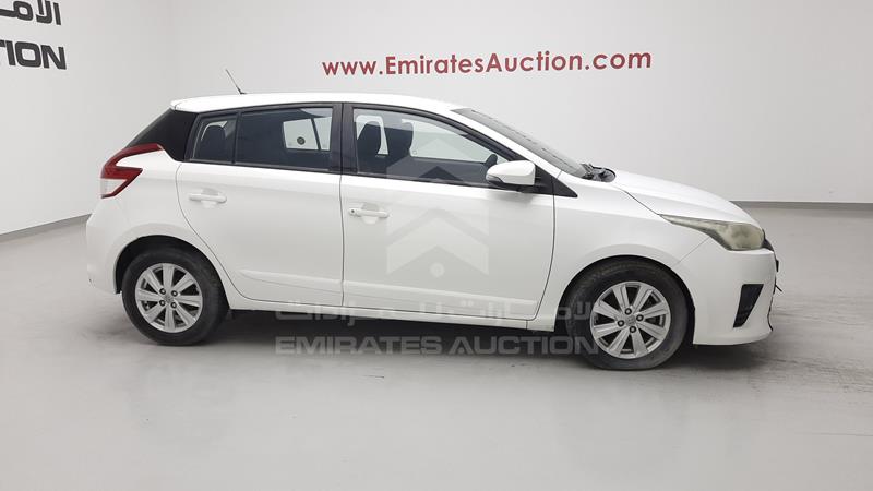 MR2KT9F37F1131766 Auction: EmiratesAuction Lot: 404945 MR2KT9F37F1131766 Toyota Yaris 2015 WHITE Photo 11