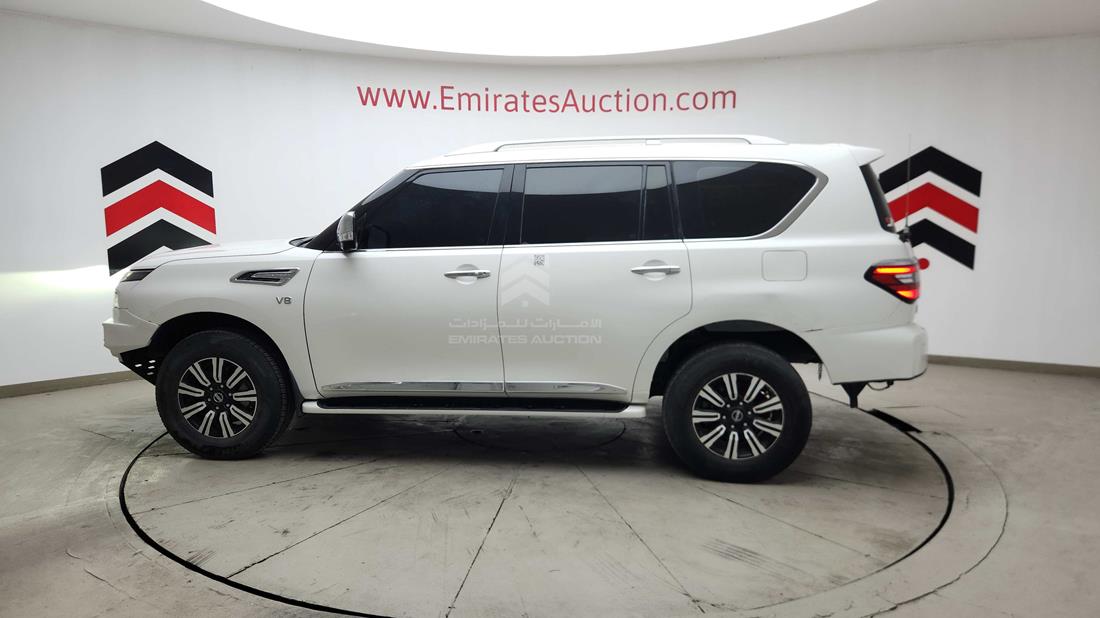 2024 Nissan Patrol — Left Full View — Photo 40