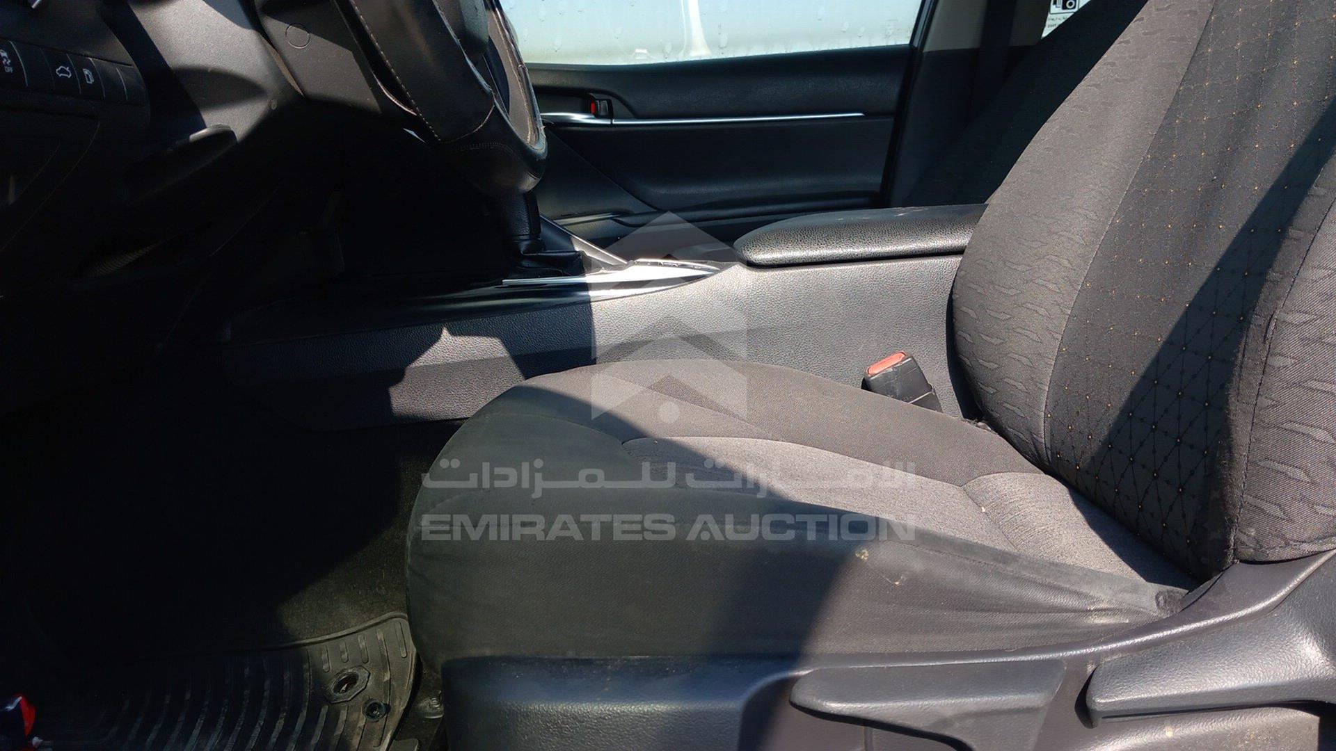2018 TOYOTA CAMRY VIN: JTNB29HK7J3012039