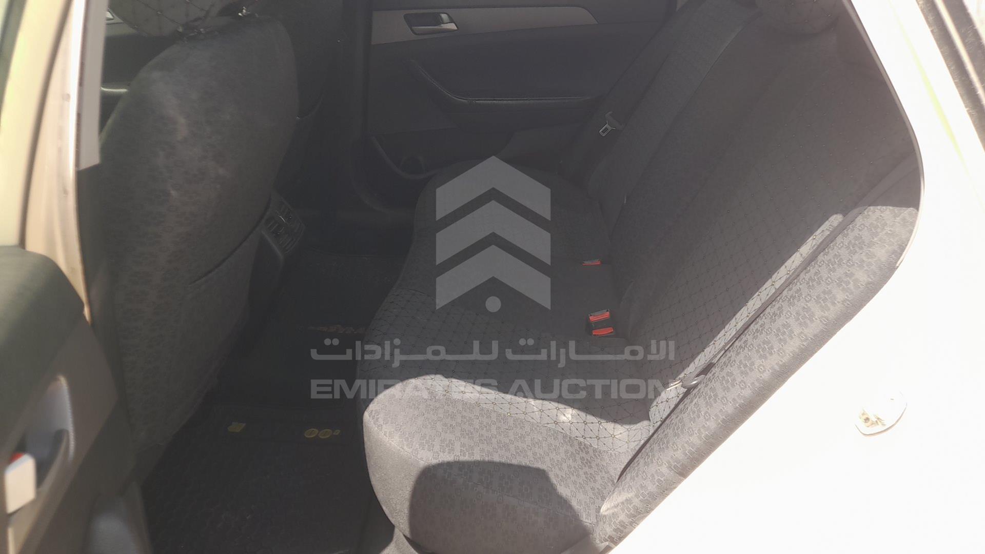2019 HYUNDAI SONATA VIN: KMHE24130KA092977