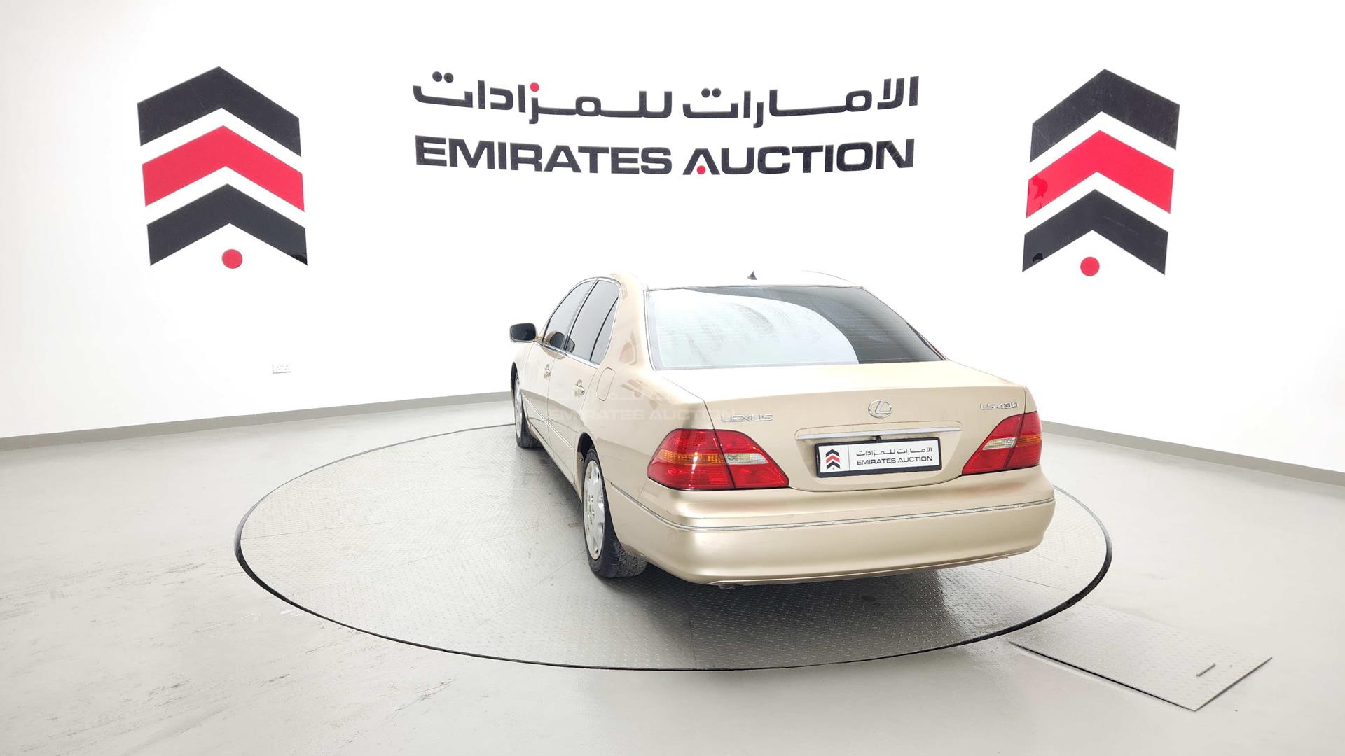 2001 LEXUS LS 430 VIN: JTHBN30FX10024631
