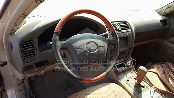 Lexus LS400 1998 JT8BH28F7W0136607 Image 11