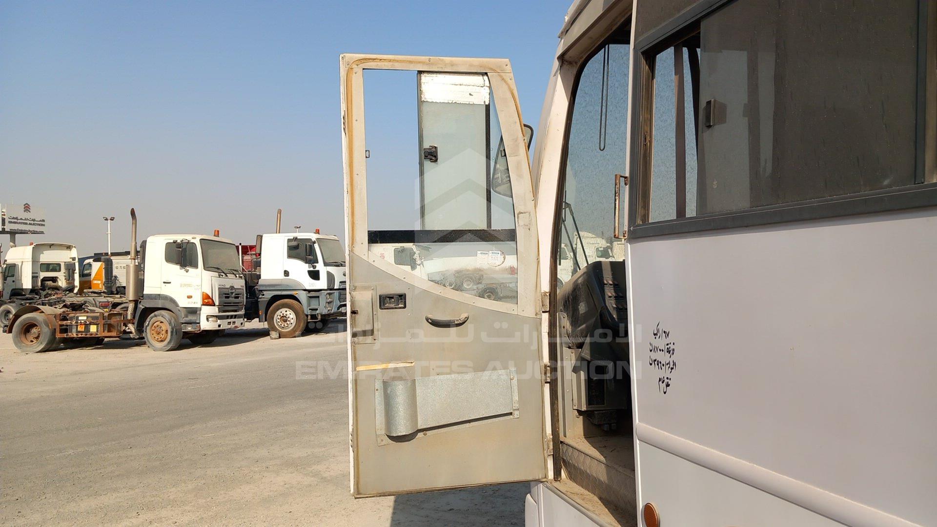 2009 ASHOK LEYLAND FALCON VIN: MB1PBEJA092136510