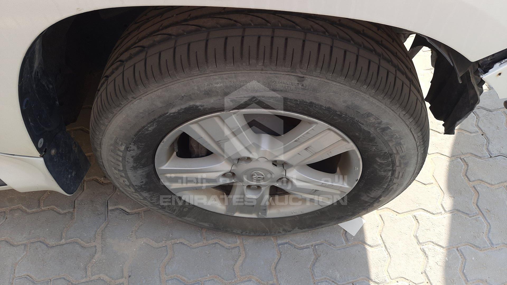 2014 TOYOTA LAND CRUISER VIN: JTMDU09J8E4093867