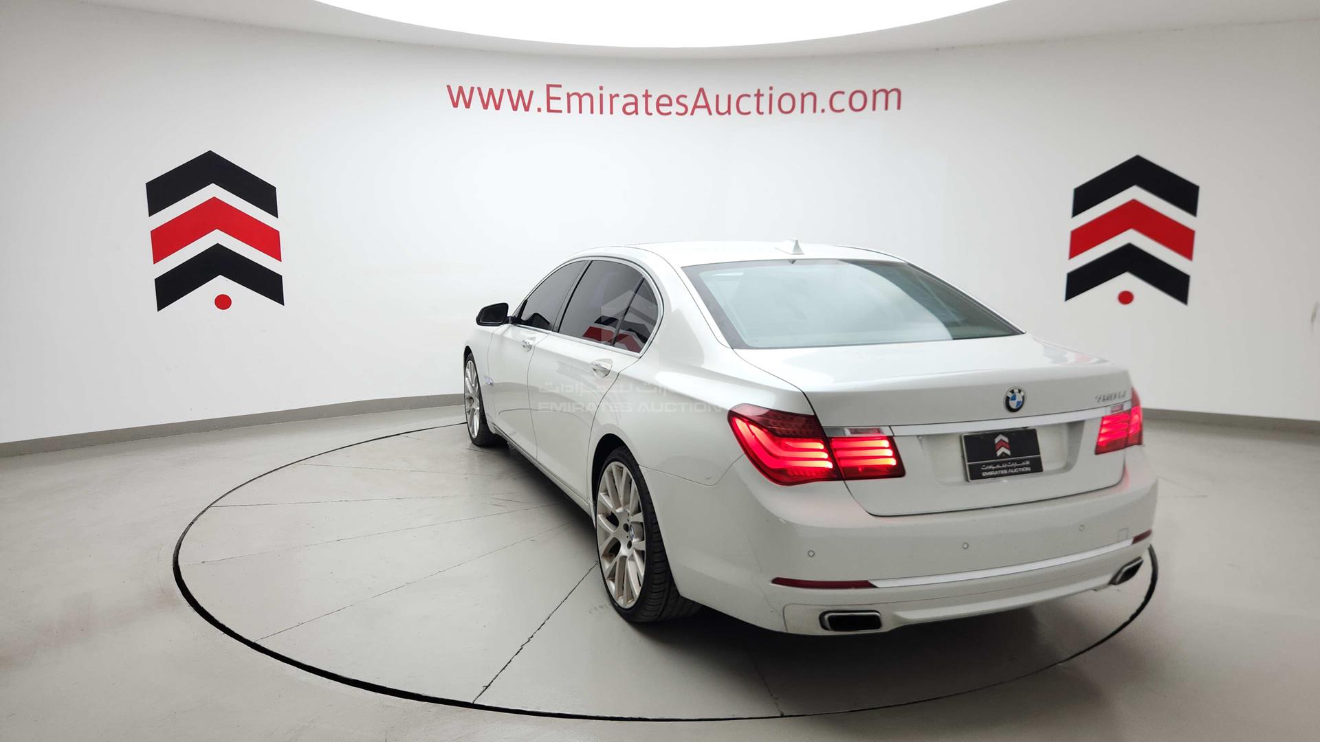 2013 BMW 750LI VIN: WBAYE8105DDD87712
