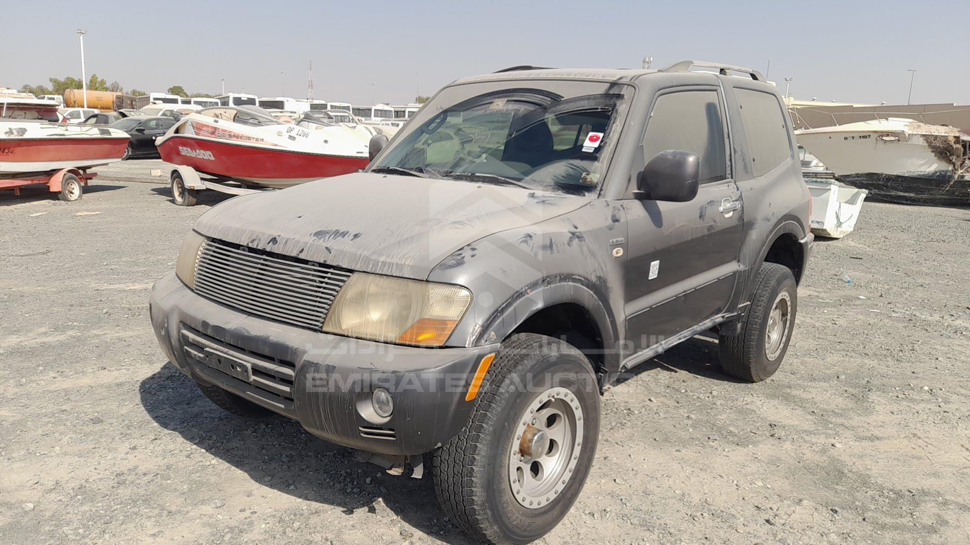 2005 MITSUBISHI PAJERO VIN: JMYMYV67W5J705237