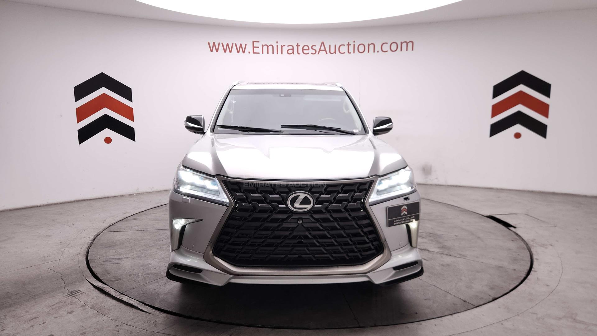 2009 LEXUS LX 570 VIN: JTJHY0OW994015504