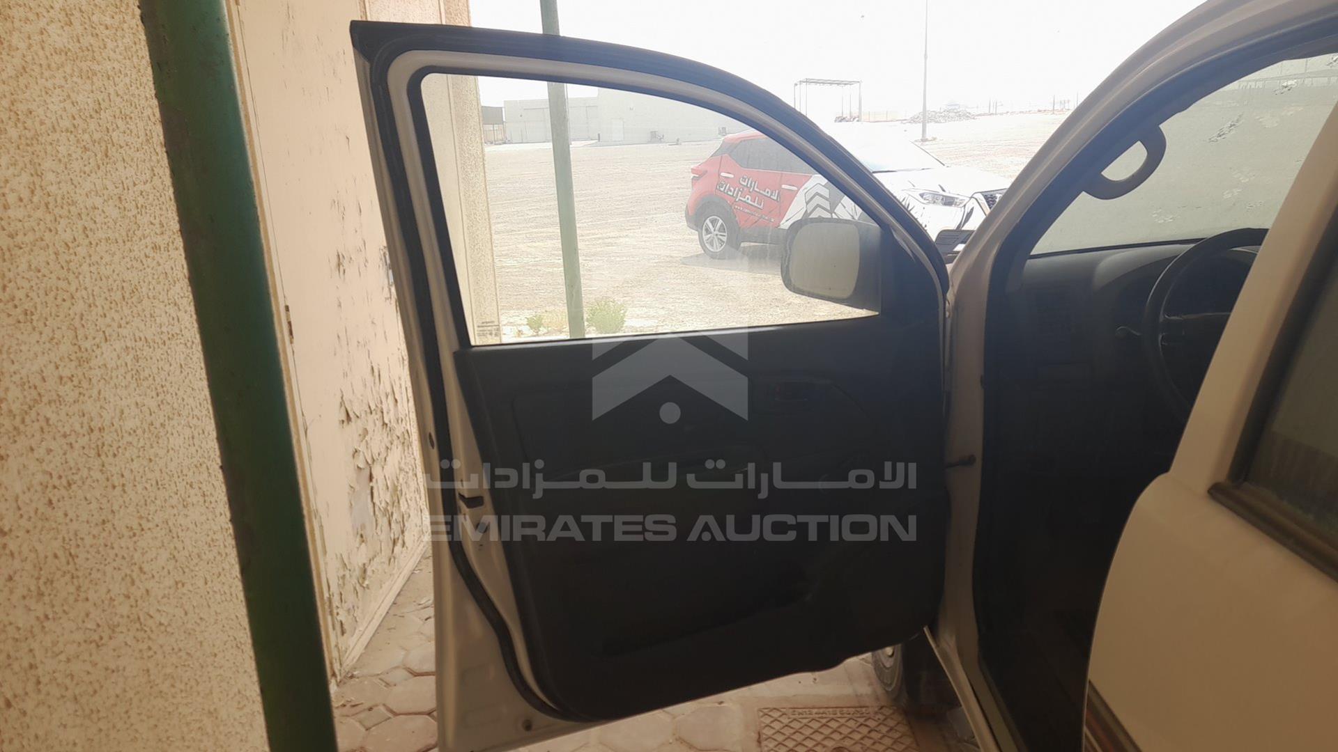 2013 TOYOTA HILUX VIN: MR0FX22G0D1362343