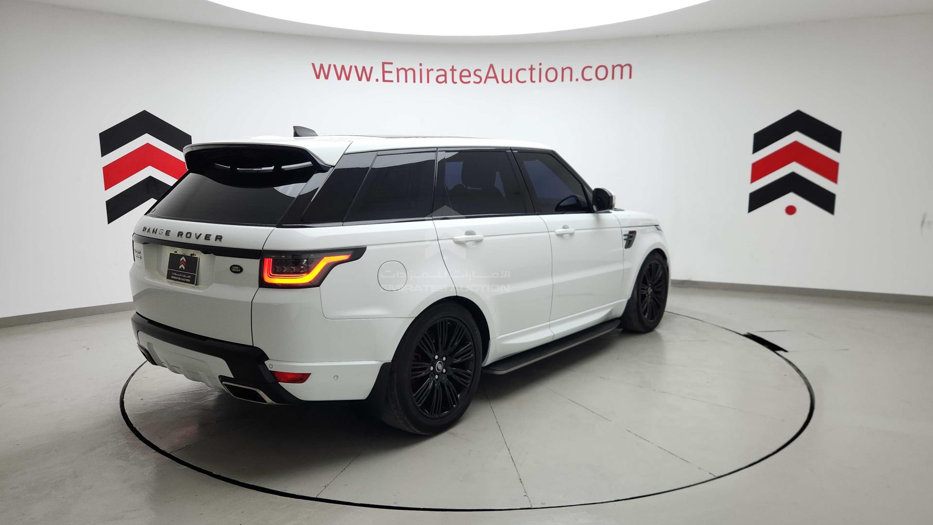2019 RANGE ROVER SPORT VIN: SALWA2BE9KA832194