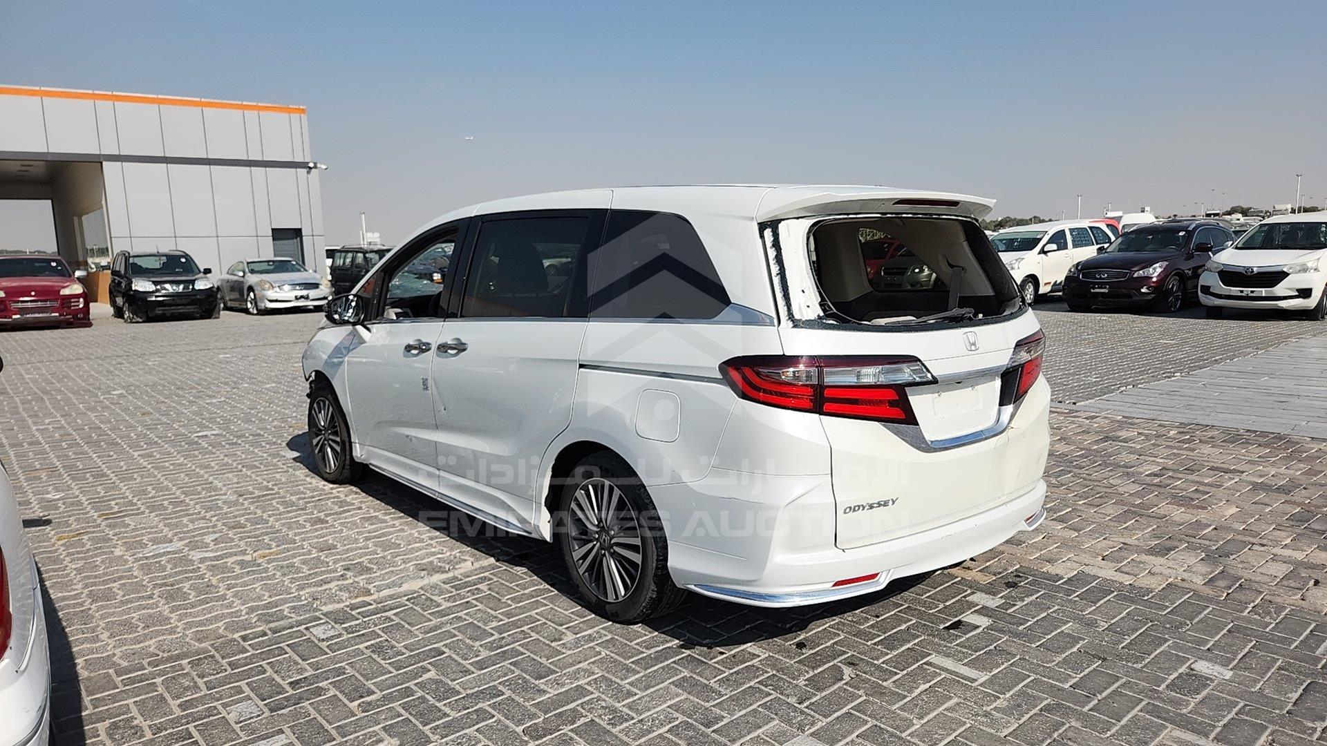 2018 HONDA ODYSSEY VIN: JHMRC1853JC400458