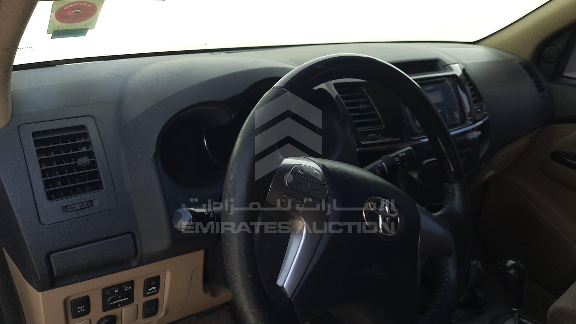 2014 TOYOTA FORTUNER VIN: MHFYU59GXE7032347